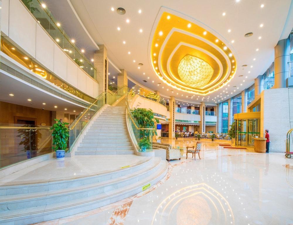 Jin Jiang Pine City Hotel Shanghái Exterior foto