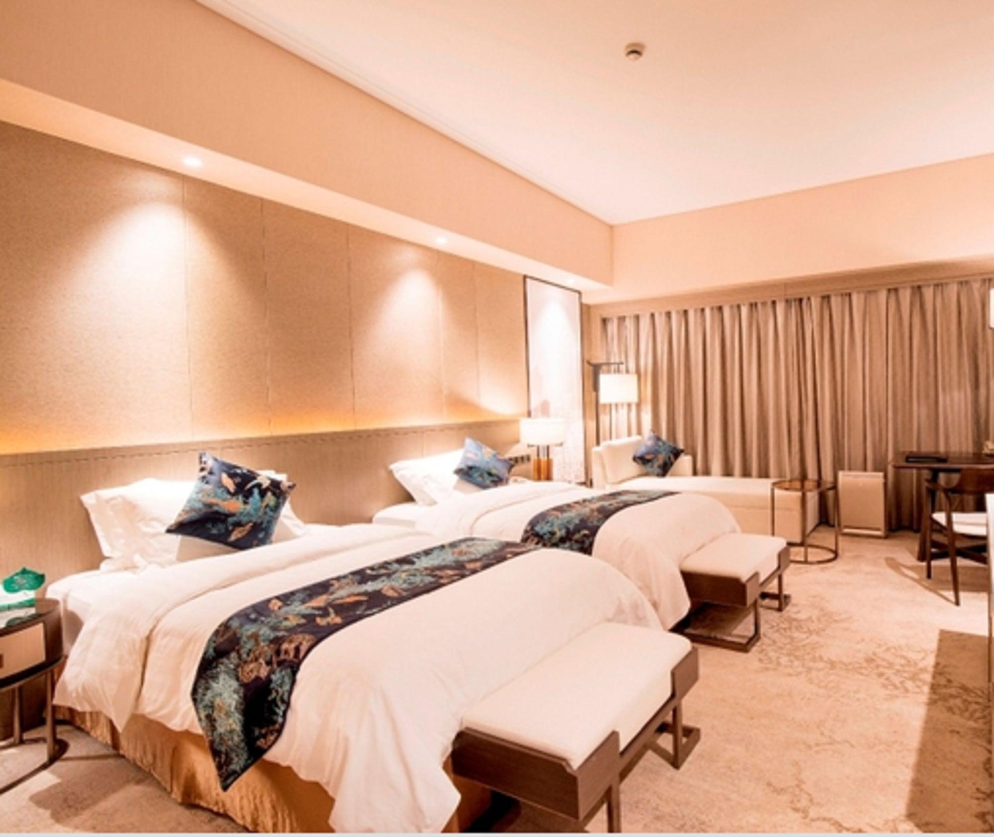 Jin Jiang Pine City Hotel Shanghái Exterior foto