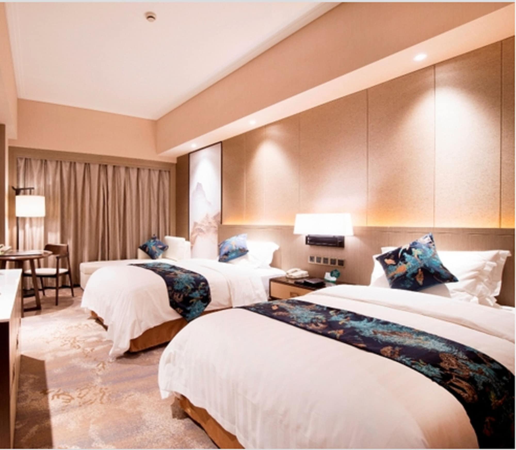 Jin Jiang Pine City Hotel Shanghái Exterior foto