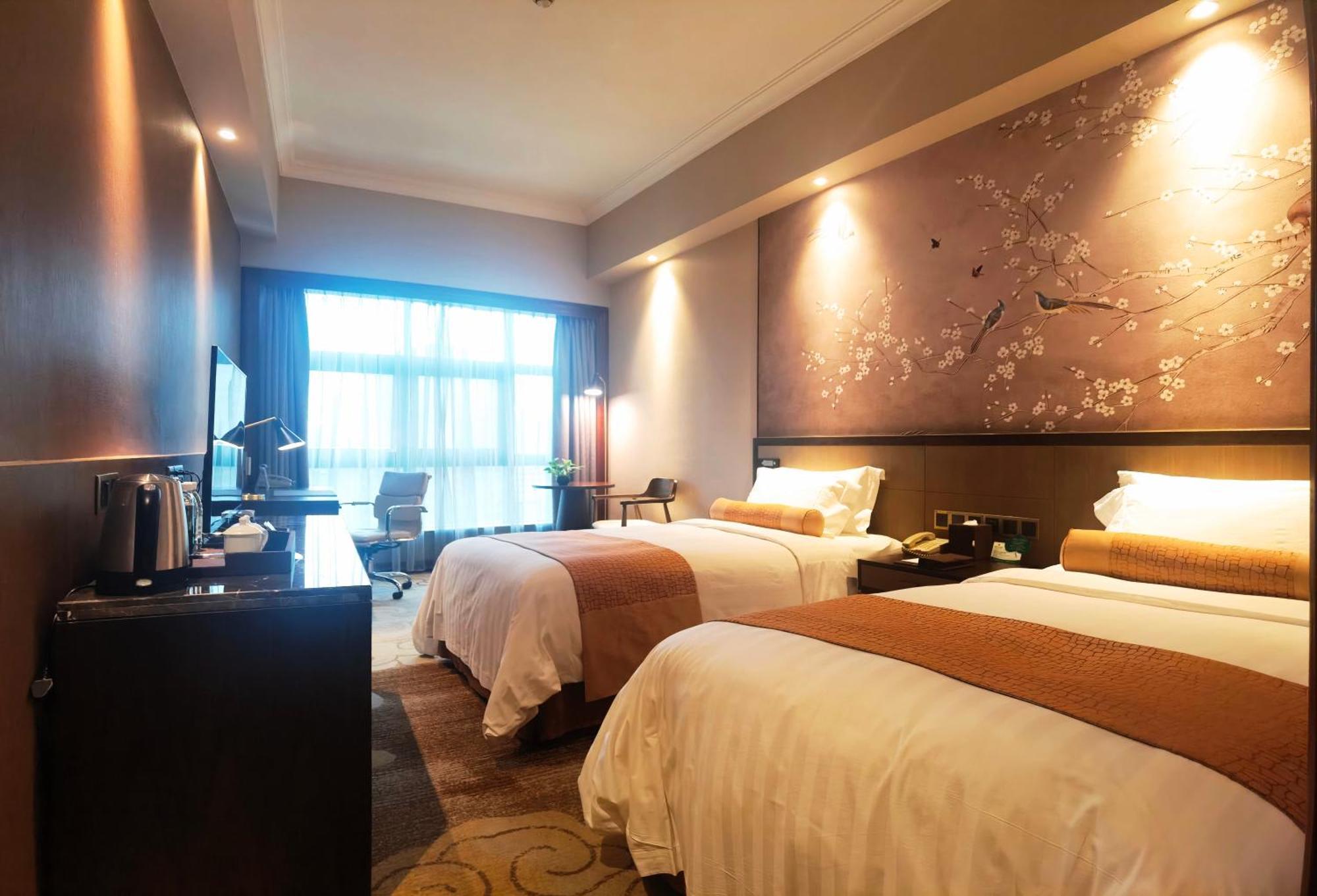 Jin Jiang Pine City Hotel Shanghái Exterior foto