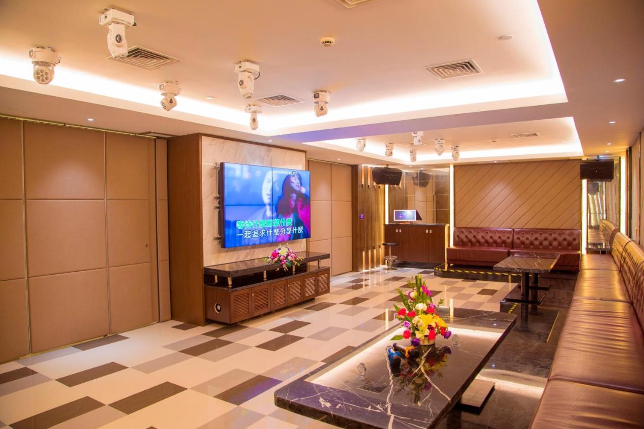 Jin Jiang Pine City Hotel Shanghái Exterior foto