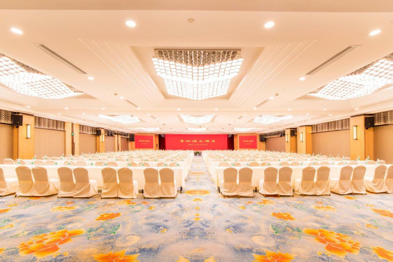 Jin Jiang Pine City Hotel Shanghái Exterior foto